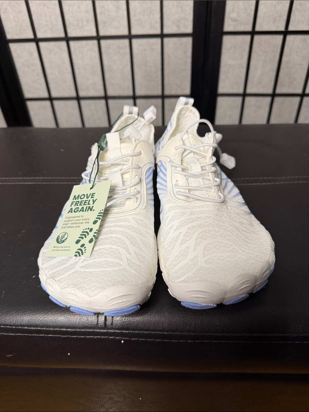 Women’s Lorax Pro Barefoot from Peak Footware Size 7.5U.S./38EU in White/Blue - Picture 2 of 5